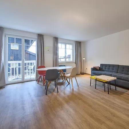 Hildy's Apartment